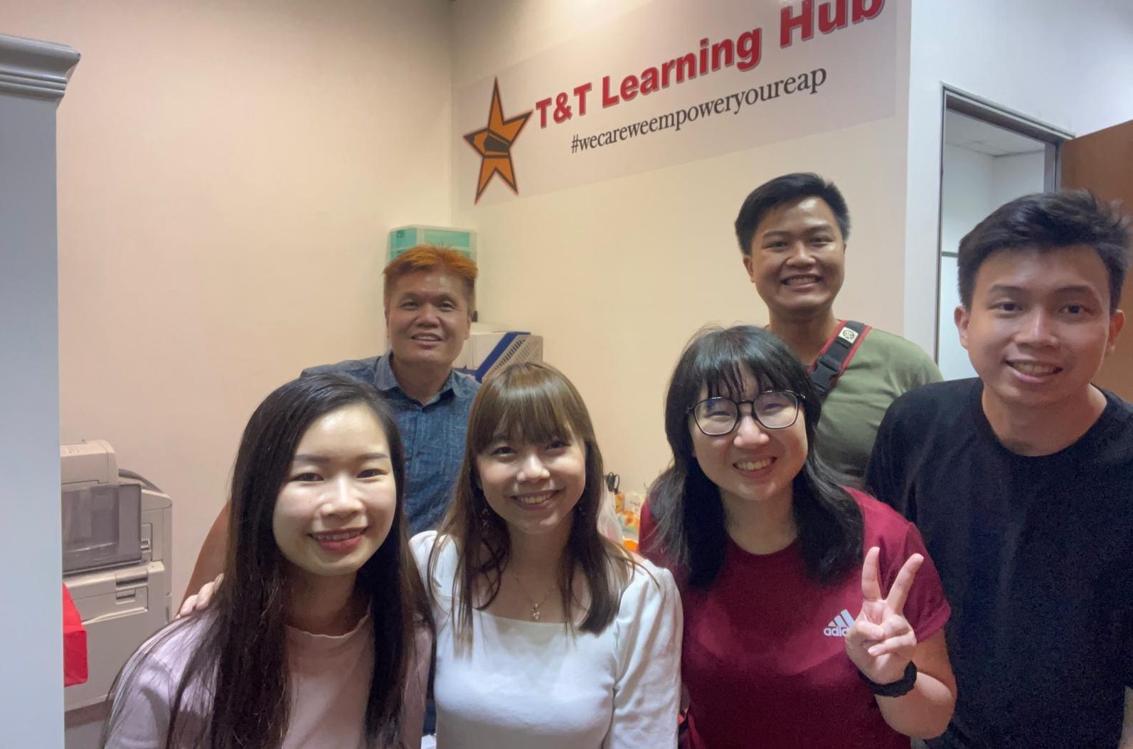 Tien-n-Students1 Tien-n-Students1